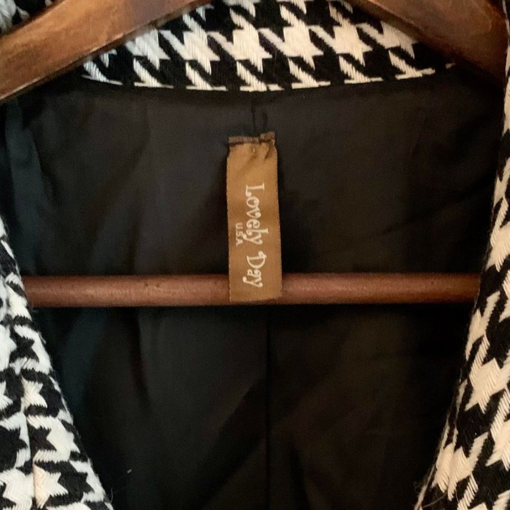 Vintage Houndstooth pattern coat - Picture 3 of 6
